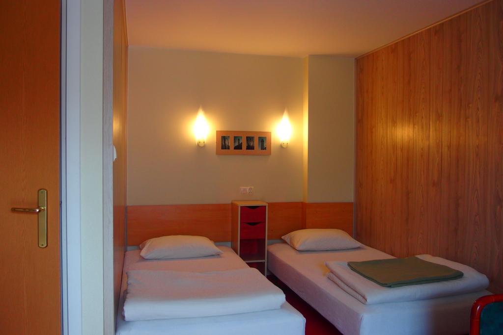Patio Apartamenty I Pokoje Niechorze Buitenkant foto