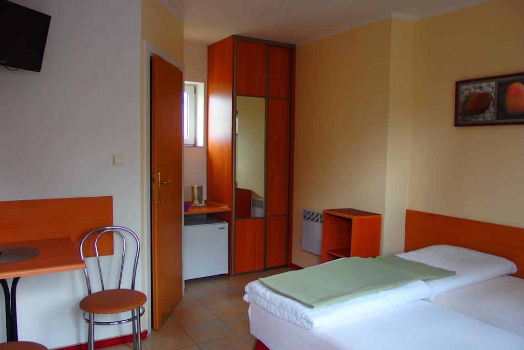 Patio Apartamenty I Pokoje Niechorze Buitenkant foto
