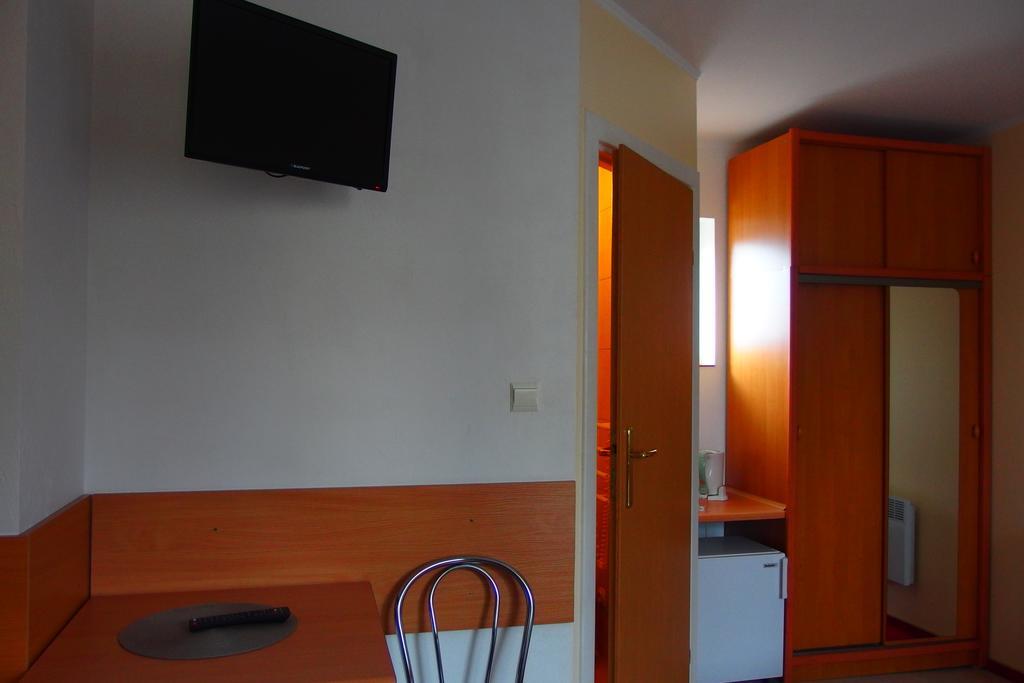 Patio Apartamenty I Pokoje Niechorze Buitenkant foto